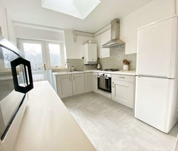 New Park Terrace - Photo 2