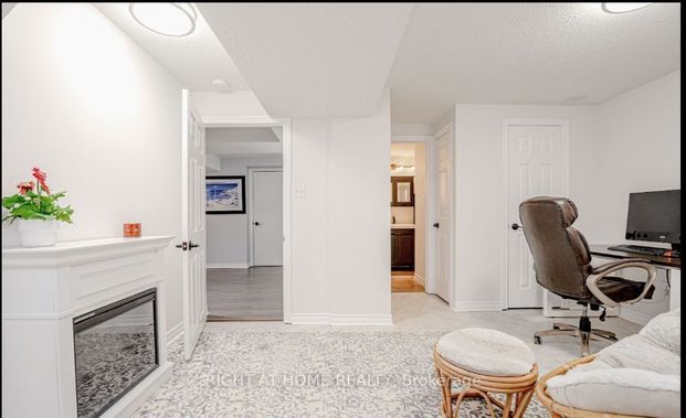 For Lease - 36 Knupp Road, Barrie, Ontario - Photo 1