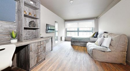1 bedroom in a flat share to rent - Photo 5