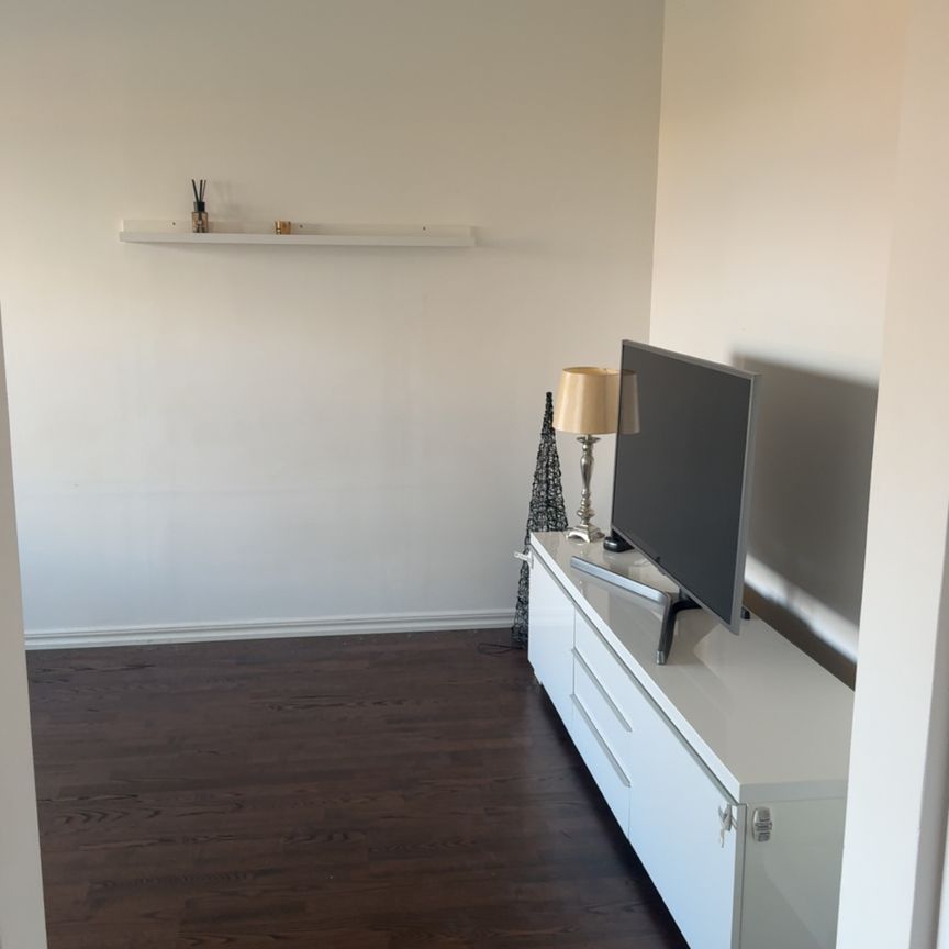 Klövervägen, Norsborg - Photo 1