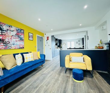 BEDROOM 2 – MEDIUM DOUBLE ENSUITE - Photo 4