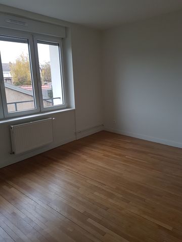 Location Appartement 71m² NANCY 54000 - Photo 3
