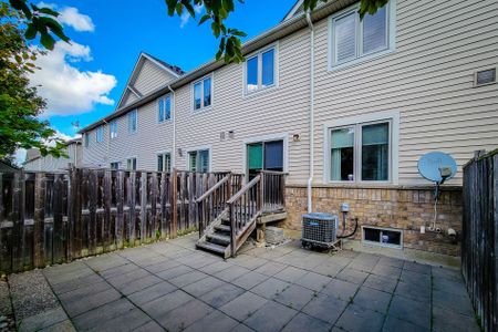 For Lease - 222 Fall Fair Way Unit# 32, Hamilton, Ontario - Photo 4