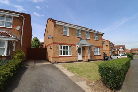 3 bedroom semi-detached house to rent - Photo 2