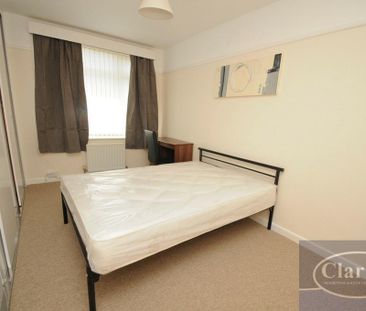 5 bedroom detached house to rent - Photo 5