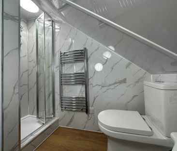 North Denes Road, Great Yarmouth - Photo 4