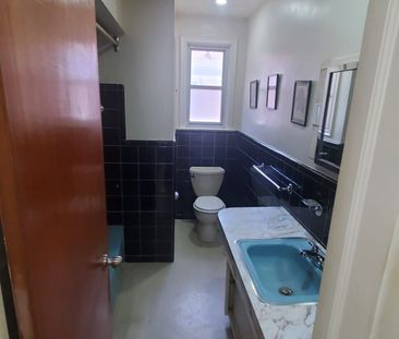 For Lease - 24 Alhart Drive Unit# UPPER, Toronto, Ontario - Photo 3