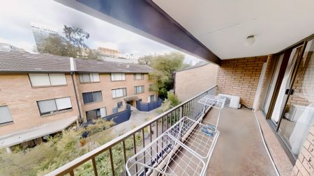 2 bed 2 bath - Photo 5