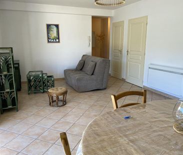 Location Appartement 2 pièces 52m² VALS LES BAINS 07600 - Photo 3