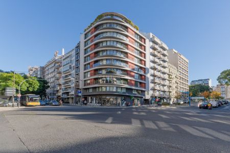 Apartamento T2 na Avenida Miguel Bombarda, mobilado e com terraço - Arrendamento - Photo 4