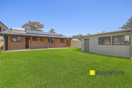 Light Filled Home Close to Berkeley Vale Public School - Photo 5