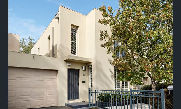 2A Osborne Ave, Glen Iris - Photo 1