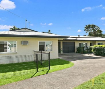 Get Excited - Duplex The Size Of A House!! - Photo 2