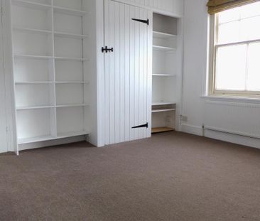 2 bedroom semi-detached house to rent - Photo 2