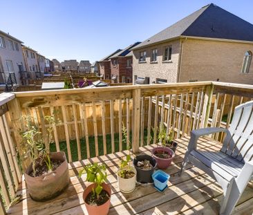 For Lease - 1945 Douglas Langtree Drive, Oshawa, Ontario - Photo 3
