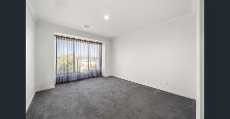 Spacious Family Home in Winter Valley - Photo 3