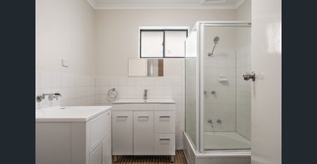 Modern Comforts and Excellent Proximity - Photo 3