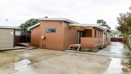 Convenience and Space! - Photo 4