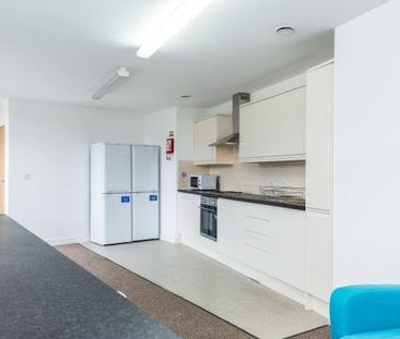 Guildhall Walk, Portsmouth - Photo 4