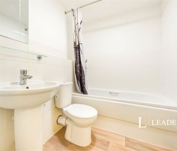 1 bedroom house to rent Aviation Avenue, Hatfield, Hertfordshire, AL10 - Photo 4