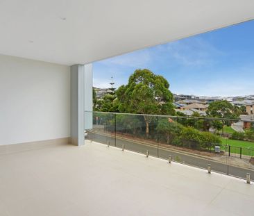 Spacious Executive Home - Photo 6