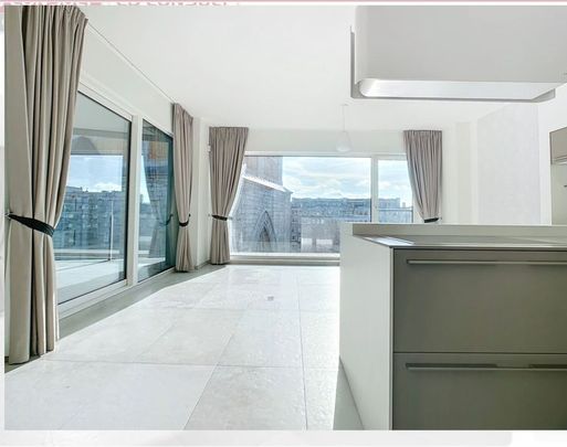 Appartement te huur - Photo 1