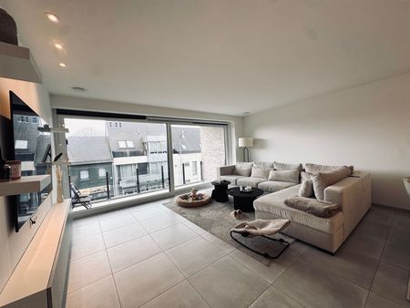 Ruim appartement met zonnig terras - Photo 3