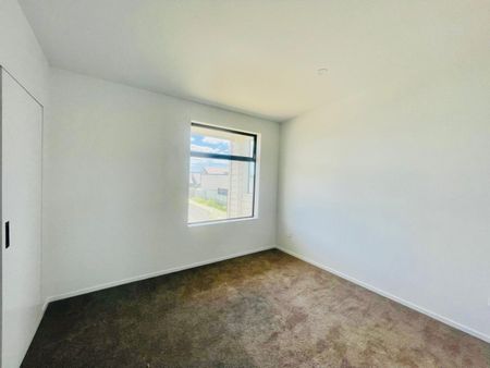 TAKANINI, 4 BEDROOMS - Photo 5