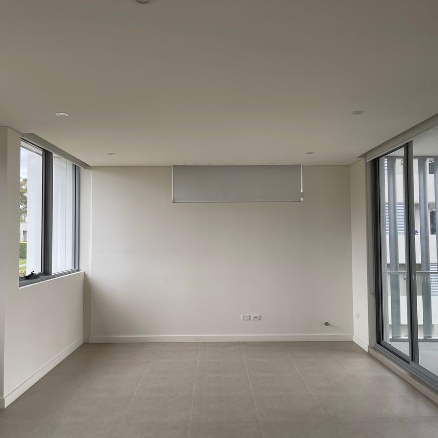 106/2 Affleck Circuit Kellyville - Photo 1