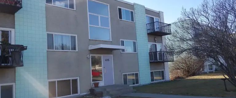 VACANT -Large Bright 2 Bedroom - Bargain! | 5 - 4015 26 Avenue S.W., Calgary - Photo 1