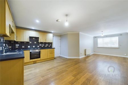 1 bedroom flat to rent - Photo 5