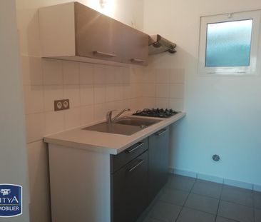 Location Appartement 2 pièces 44m² LE TAMPON 97430 - Photo 3