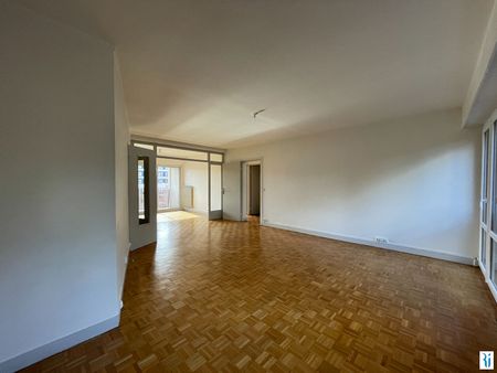 Location Appartement 3 pièces 76m² - Photo 5
