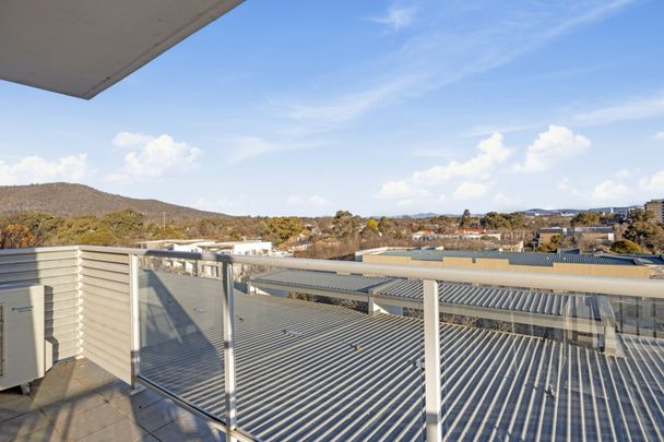 One Bedroom in great location - Photo 1