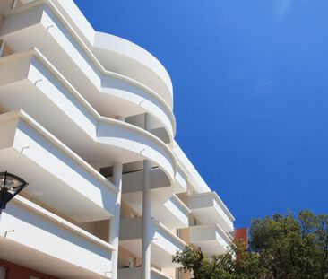 location Appartement T3 DE 68.38m² À MARSEILLE - Photo 6