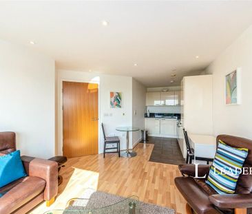 1 bedroom flat to rent - Photo 5