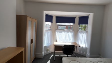 13 Radmoor Road - Photo 3