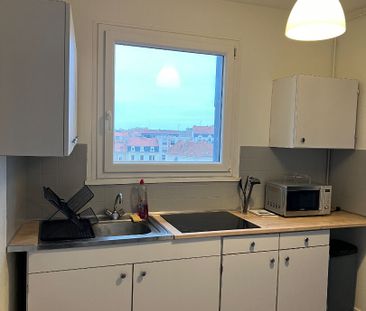 Location Appartement 1 pièce 50m² - Photo 5