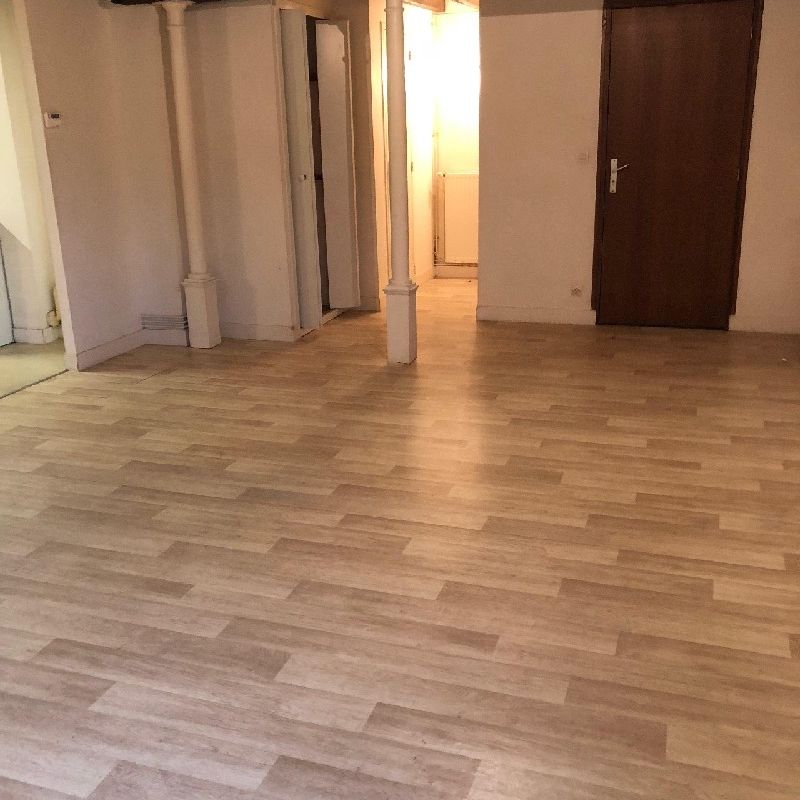 Location Appartement 3 pièces 83m² CHERISY 28500 - Photo 1