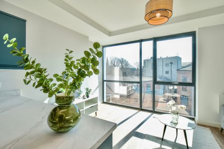 High Court, Leeds City Centre - Photo 5