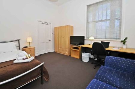 Room 1 (Non Ensuite) - Photo 5
