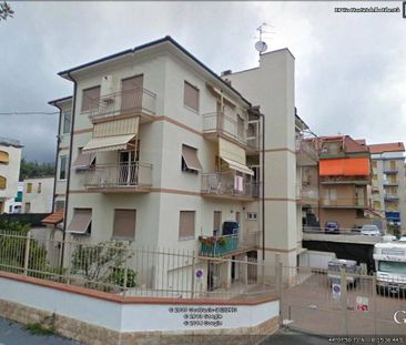 Quadrilocale viale Martiri della Libertà 18, Centro, Loano - Photo 4