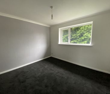 40 Wawne Lodge, Hull - Photo 4