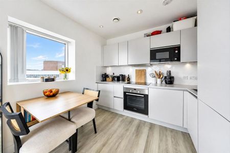 1 bedroom flat to rent - Photo 3