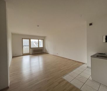 In Toplage zum UKGM: Schöne, großzügige 1 Zimmer-Wohnung mit Loggia, Wilhelmstr. 19a, Gießen - Foto 1