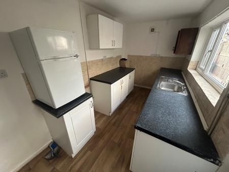 Goodman Street, Staffordshire, Burton upon Trent, DE14 - Photo 2