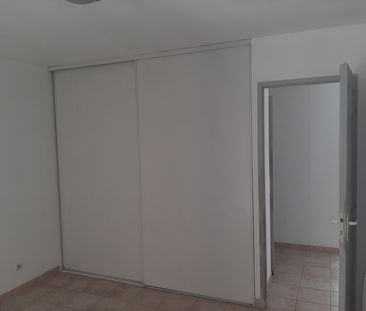 Location Appartement 2 pièces 50m² MEYNES 30840 - Photo 1