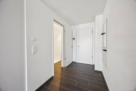 ERSTVERMIETUNG: 1.5-Zimmerwohnung an bester Lage in Zürich-Oerlikon - Photo 3