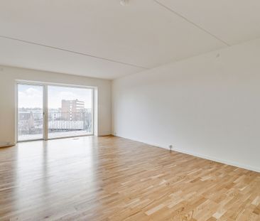 Købmandsgården-Porthuset - Lys 2 værelses lejlighed med god planløs... - Foto 1