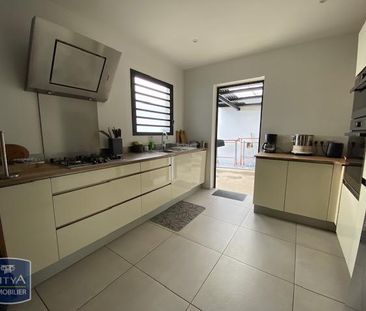 Location Maison 4 pièces 95m² LA SALINE 97422 - Photo 5